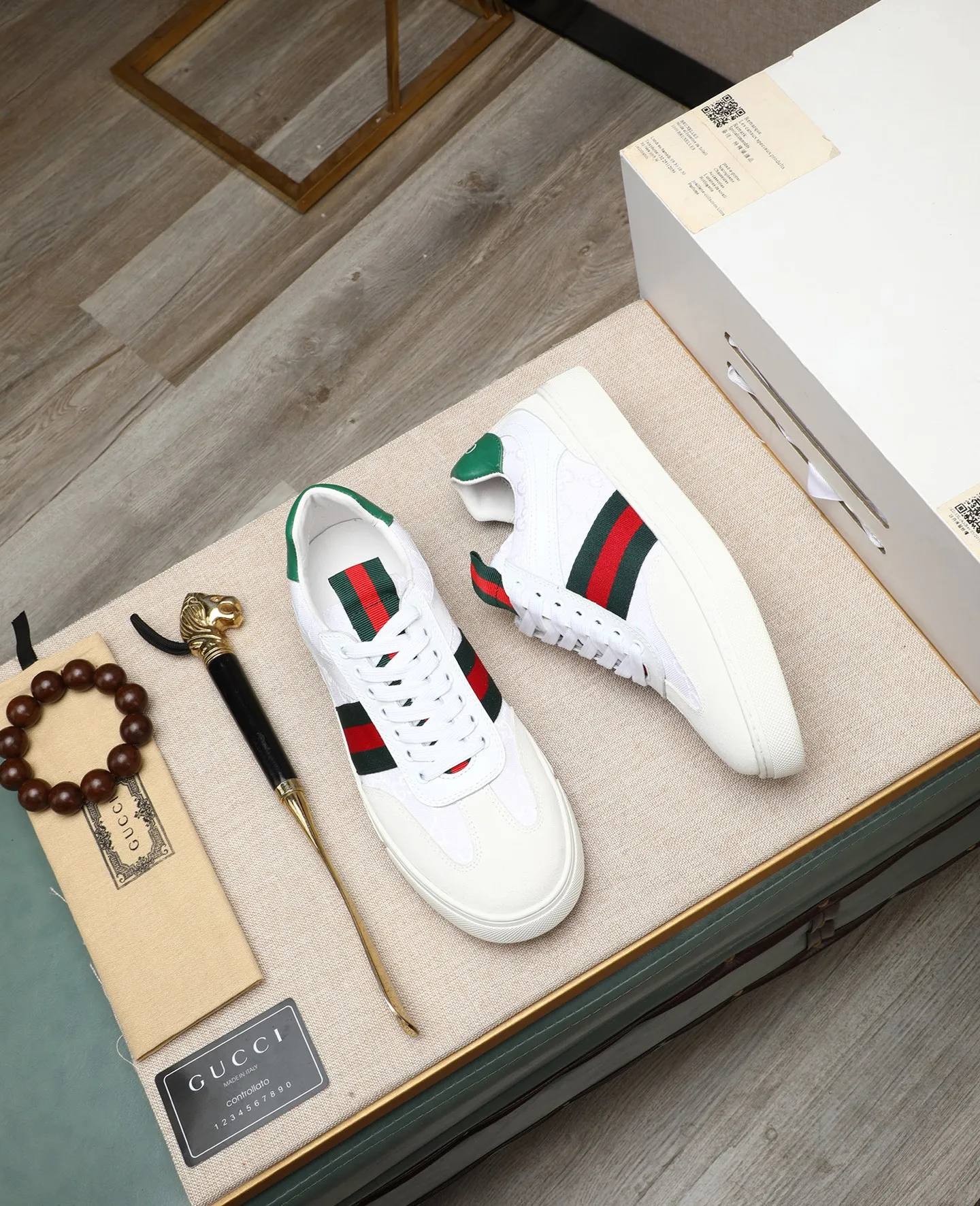 Men's men's shoes 💰440 GUCCI🔍🔍The latest model is on sale at the same time at the counter. Original calfskin imported from Italy, genuine leather lining, (high-end, noble, and classy) with exquisite workmanship. Sole: Original sole provided by the original factory, ⚠Exclusive double-layer movable molded sole super comfortable⚠, real shot 🎬The real thing is better🔍🔍"High quality·Follow the order" Code number 38-44